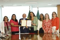 Sancionada a lei que aumenta a pena para violência psicológica contra a mulher com uso de IA