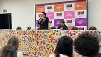 Ministra Márcia Lopes profere palestra de abertura da conferência de políticas para mulheres em Juiz de Fora