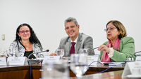 Ministra Cida Gonçalves debate políticas públicas para mulheres em encontro com fóruns de participação social