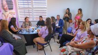 Ministra Márcia Lopes visita rede de proteção às mulheres em Cidade Ocidental (GO)